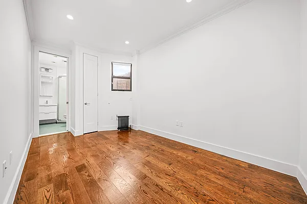 Rented by REAL New York | media 6