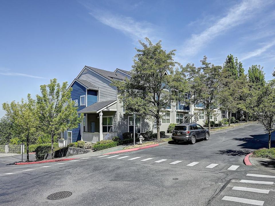 1st image of 1970 15th Ave NE