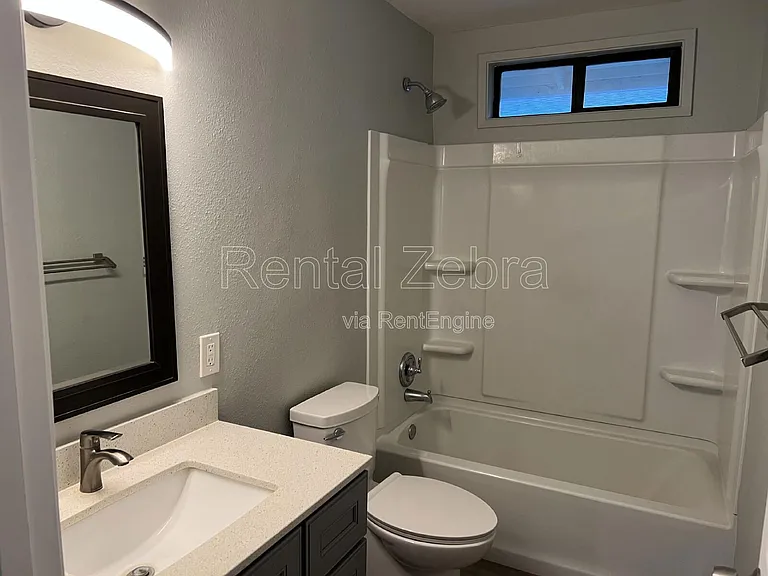 141 W Agua Caliente Rd #D — Photo 18