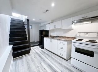 909 Palmerston Ave, Toronto, ON M6G 2S4