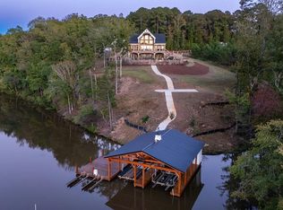 (Undisclosed Address), Hamilton, GA 31811