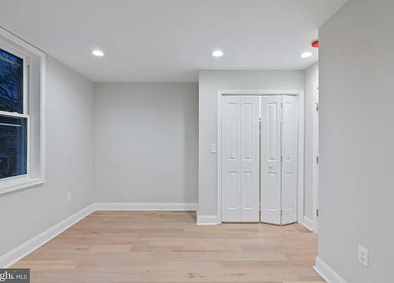 4th image of 5032 13th St NE