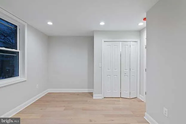 5032 13th St NE — Photo 4