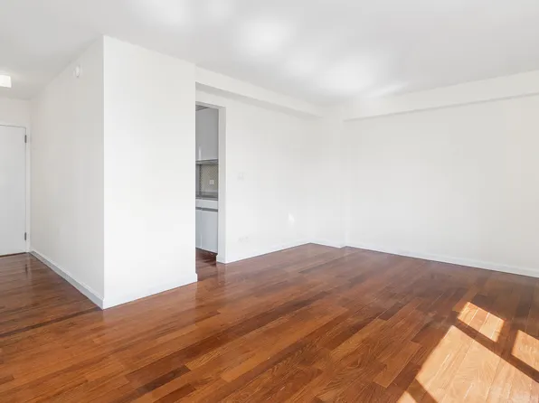 100 West 93rd Street image 4 of 23