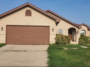 216 Pin Oak St, Laredo, TX 78043