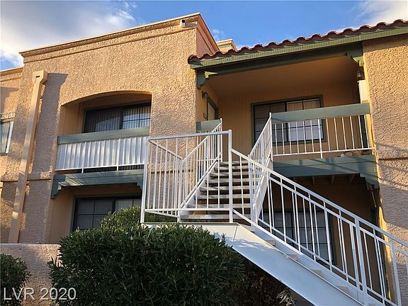 2nd image of 5162 S Jones Blvd Unit 207