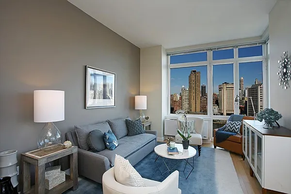 Sold by Corcoran | media 3