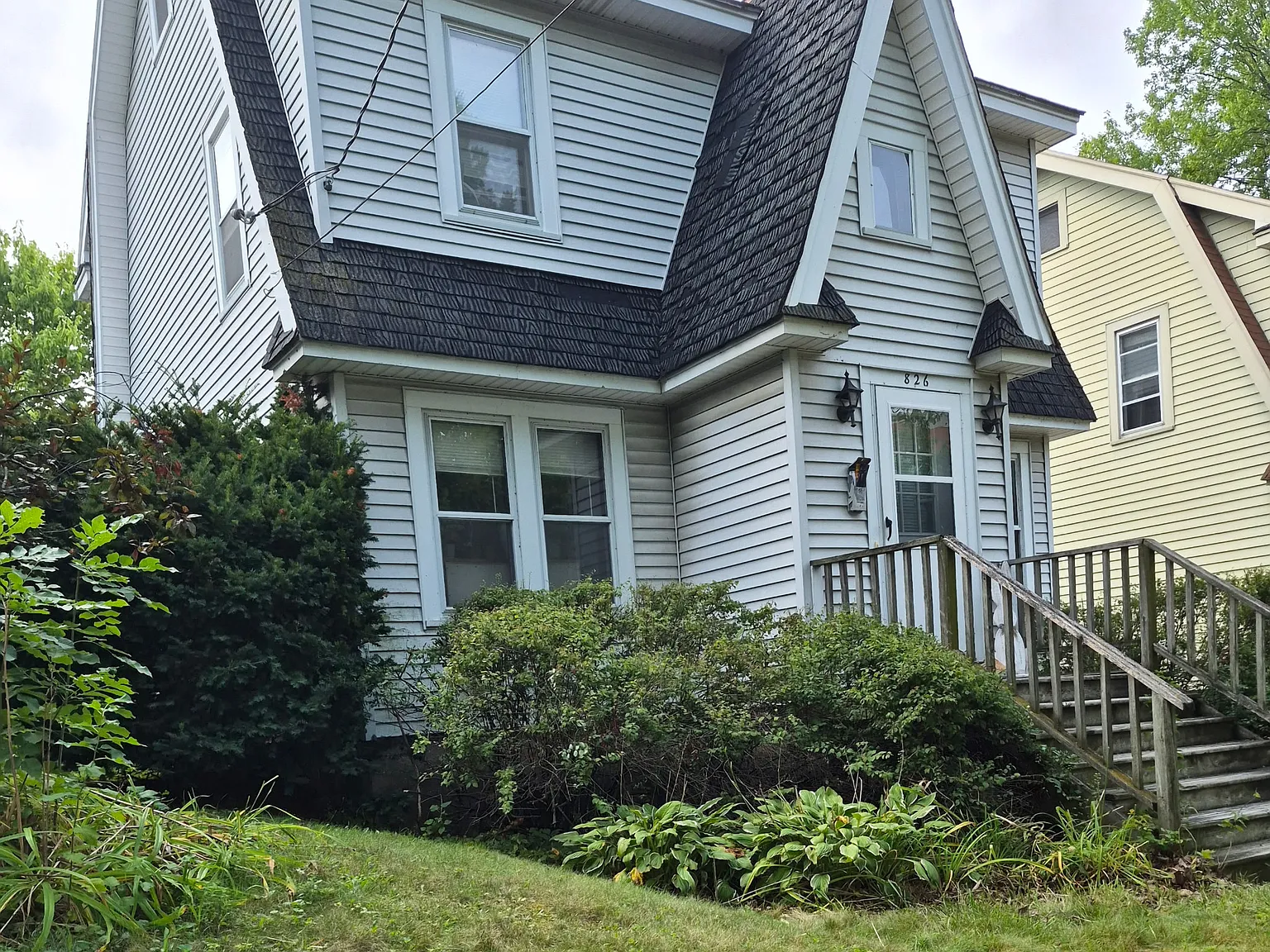 3 bed, 1200 sqft, $2,250 — Photo 2