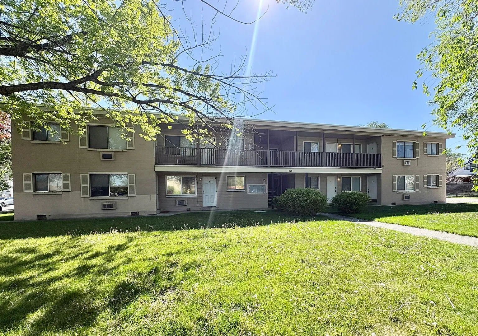 X1-Cheyenne Apartments — Photo 1
