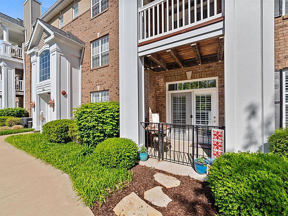 3rd image of 1163 Mill Crossing Dr APT 101