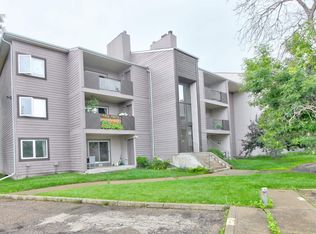 47 Akins Dr #302, Saint Albert, AB T8N3M6