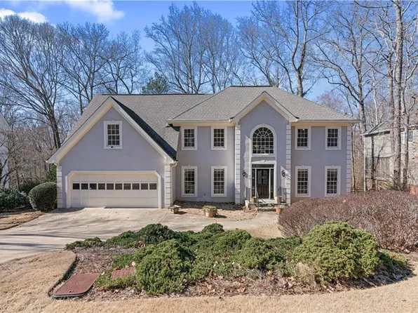 275 Sageglen Rd, Lawrenceville, GA 30044