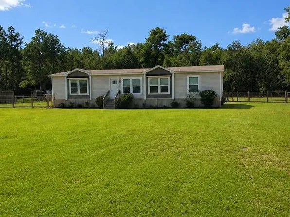 6880 N Fawn Dr, Lumberton, TX 77657