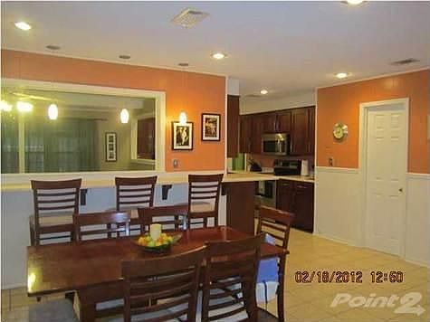 Dining area and bar