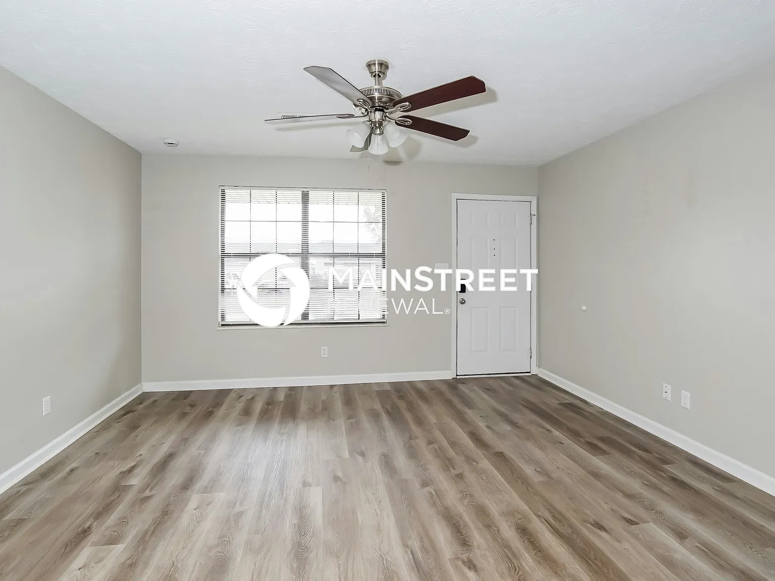 839 Jennifer Drive — Photo 4