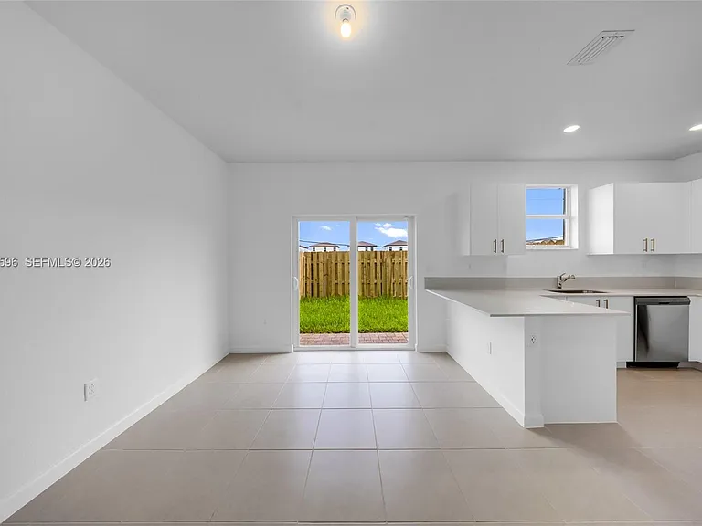 2567 SE 25th Dr #2567 — Photo 11