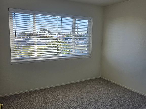 2nd image of 1600-1612 Laurel St #19