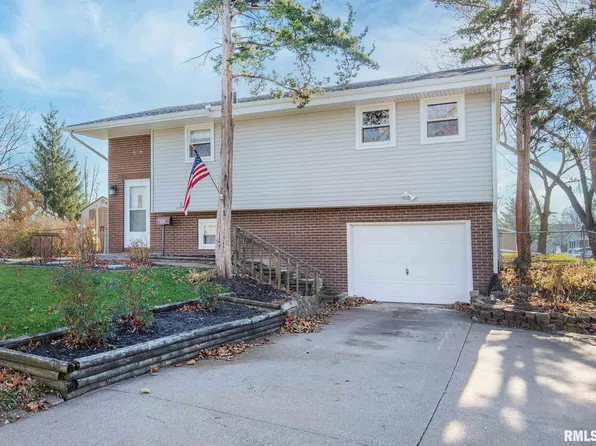 769 W 46th St, Davenport, IA 52806