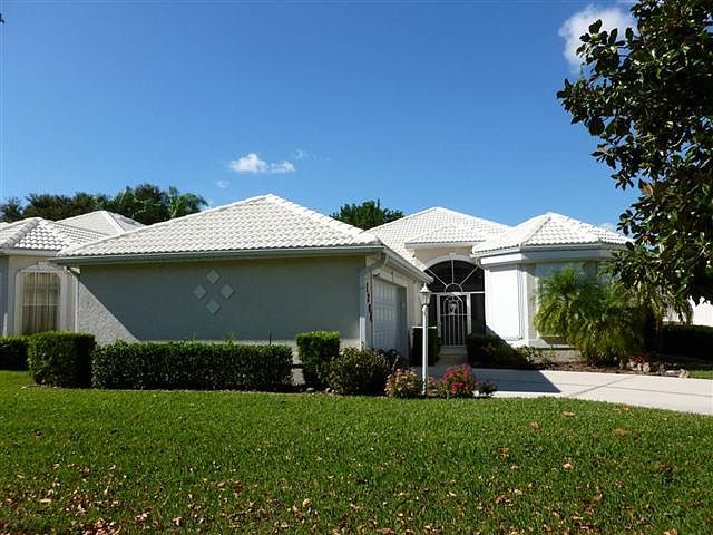 2nd image of 1264 Lakeside Woods Dr