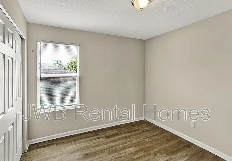 8180 Metto Rd — Photo 13