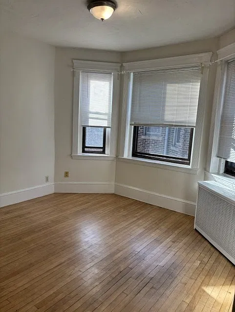 233 Harvard Ave #9