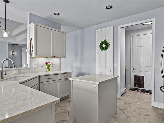 4th image of 2920 Outlook Road