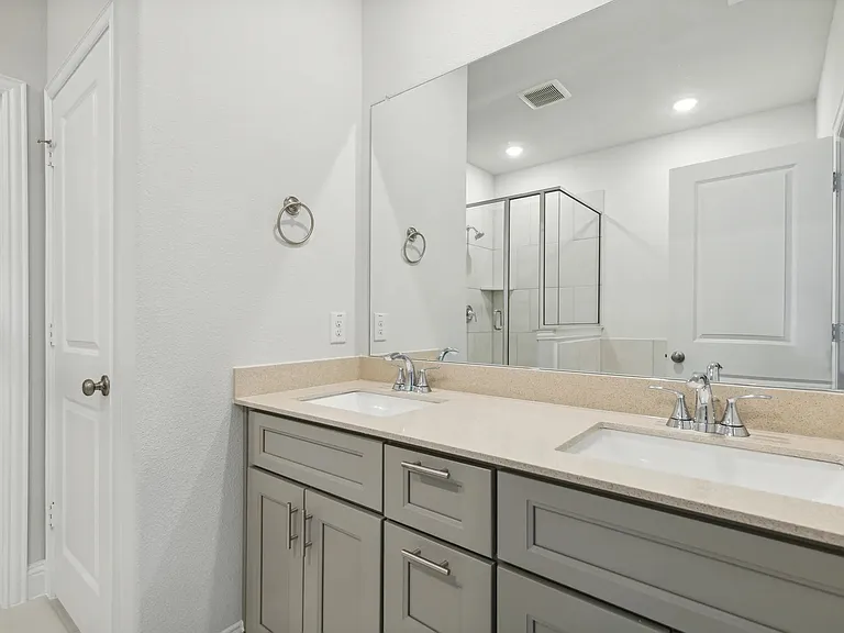 701 Santa Lucia Dr — Photo 10