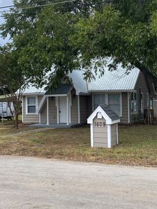 1609 Waco St, Brownwood, TX, 76801