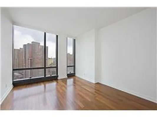 Rented by Douglas Elliman | media 34