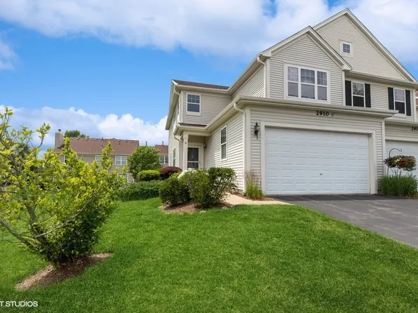 2910 Glacier Way Unit D, Wauconda, IL 60084