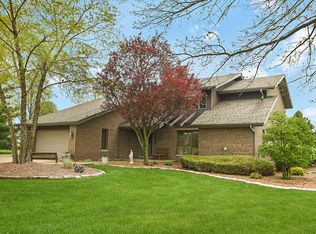13901 W Elizabeth Ln, Mokena, IL 60448