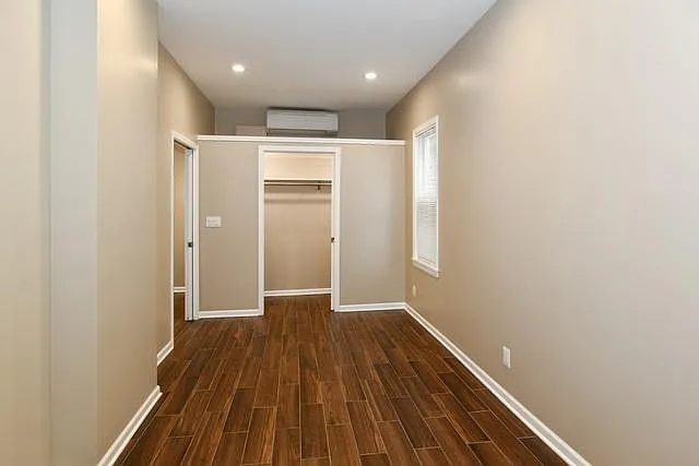 Bedroom & closet
