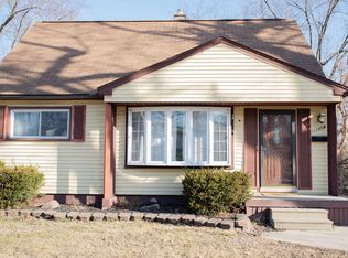 33454 Bock St, Garden City, MI 48135