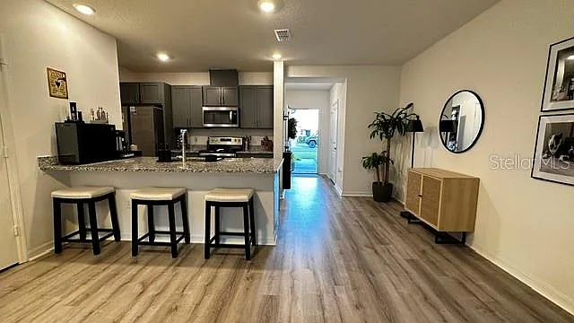 710 Stoney Point Cir — Photo 2