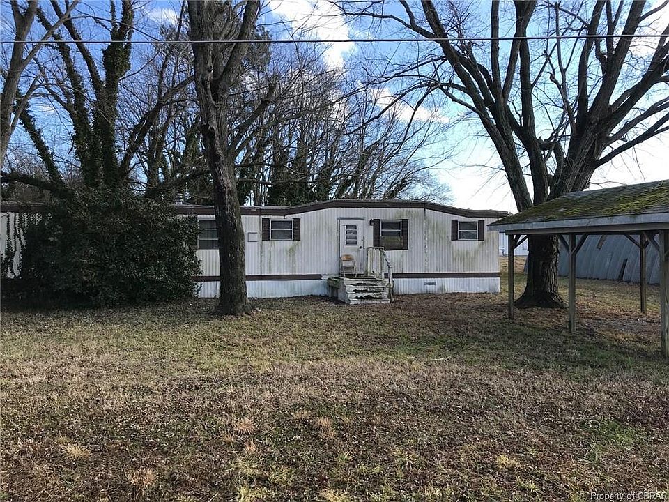 2nd image of 128 N End Rd