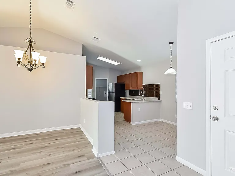5424 Otter Bay Ct — Photo 4