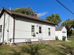 325 Dunham Pl, Waterloo, IA 50703
