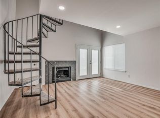 11530 N May Ave #D208, Oklahoma City, OK 73120
