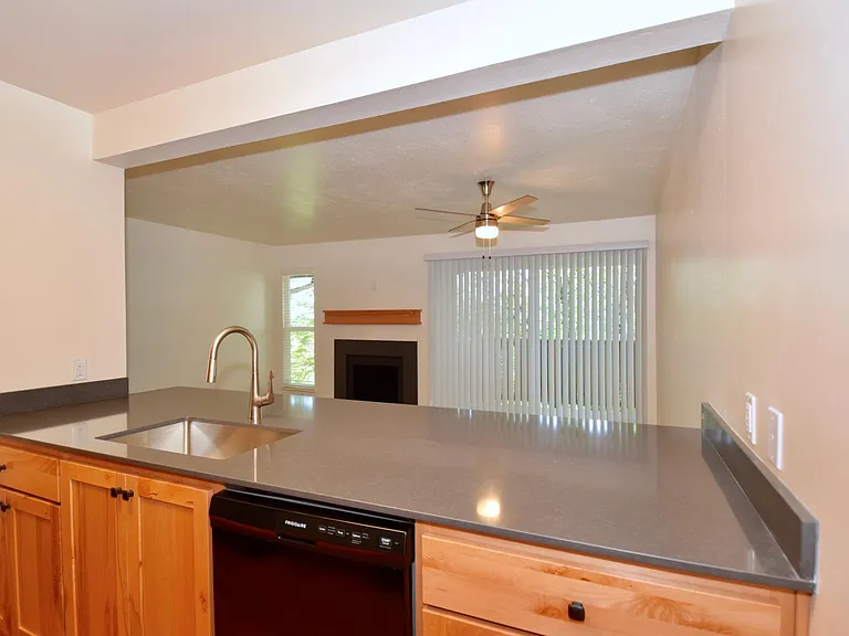 Ridge at Mountain Park — Photo 37