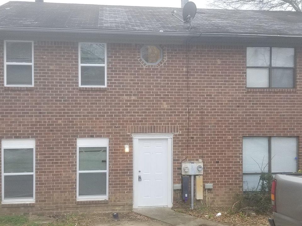 1st image of 1021 Green Valley Dr NW