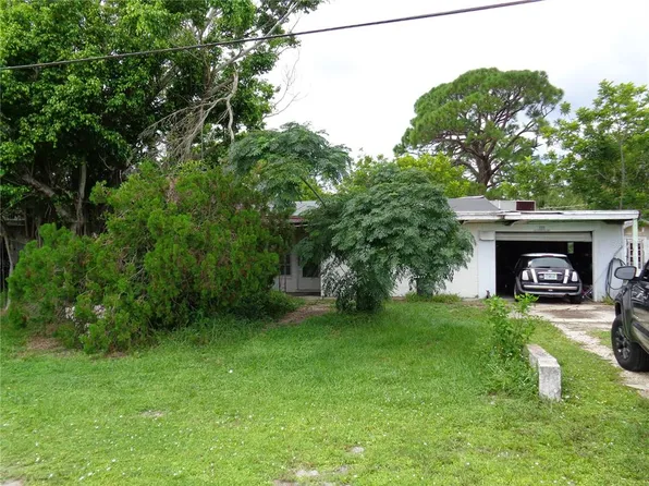 111 Riverview Dr S, Nokomis, FL 34275