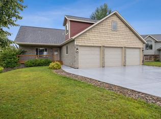 1588 Peach Ct NE, Sauk Rapids, MN 56379