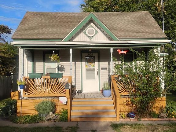 2nd image of 306 S Main St