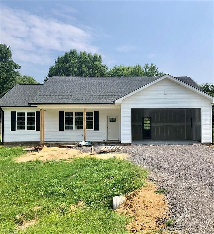 412 Lake Dr, Mocksville, NC 27028 Zillow