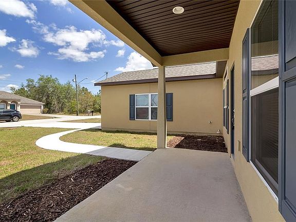 4th image of 422 Danube Dr
