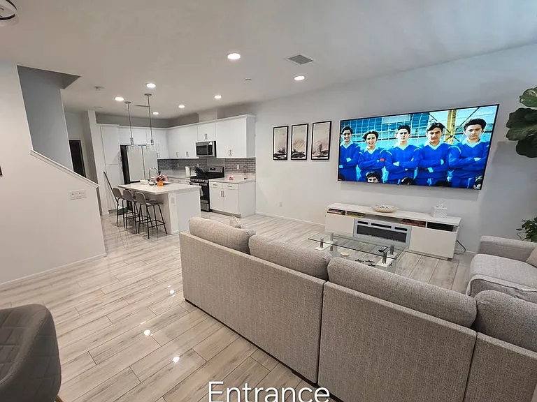 8356 Explorer St — Photo 16