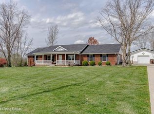 335 McAfee Ln, Salvisa, KY 40372