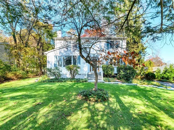 592 Madison Court, Yorktown Heights, NY 10598