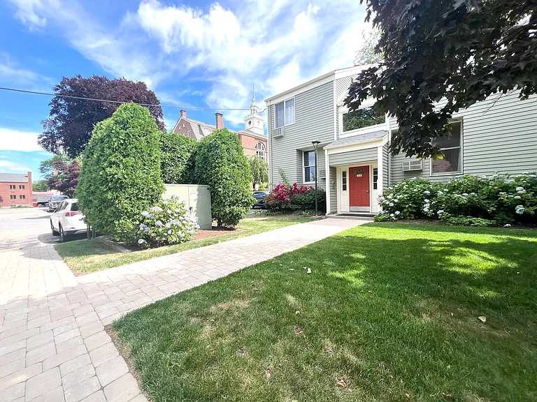 274 S Main St #26 — Photo 19