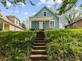 3014 Olive St, Saint Joseph, MO 64507